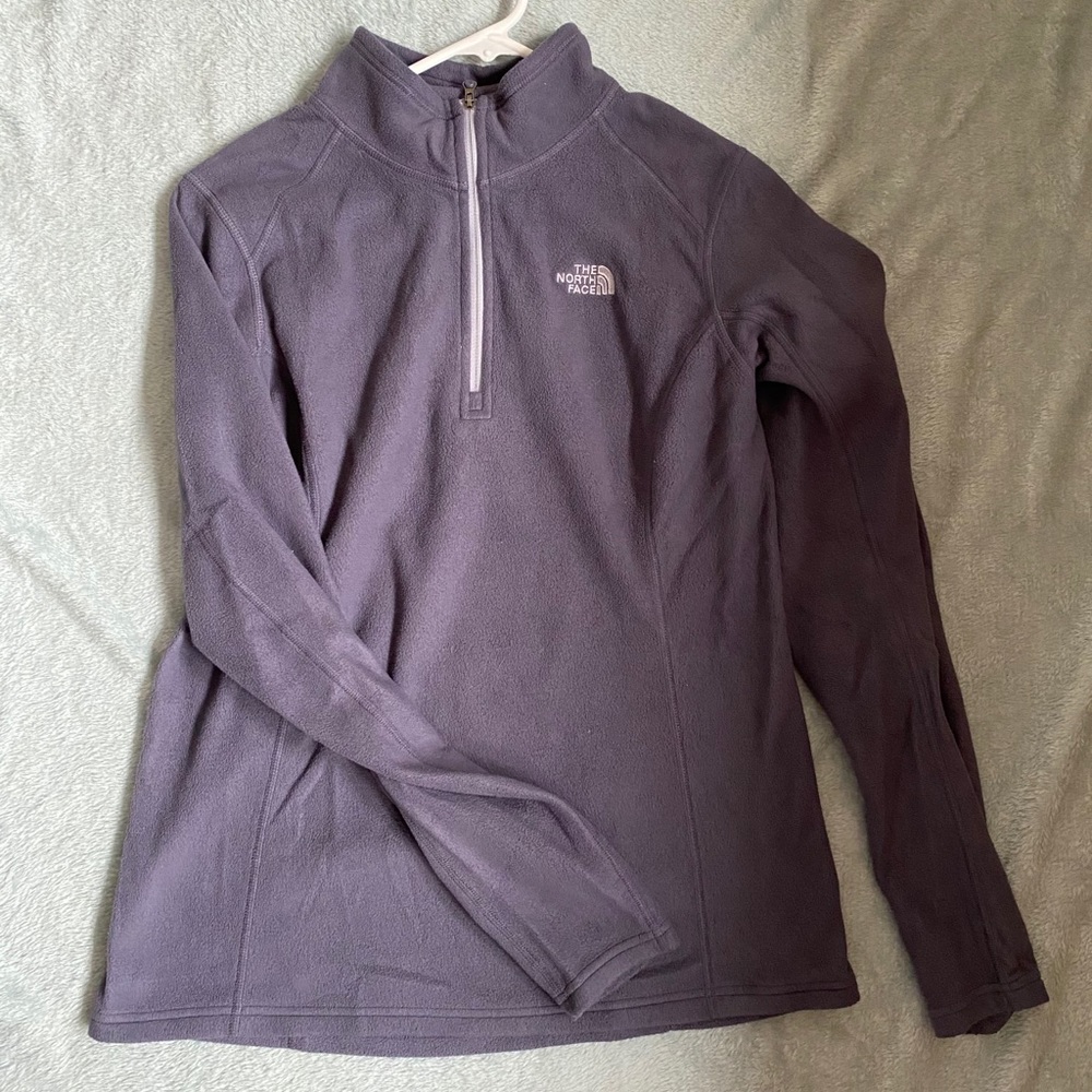 North Face Women’s Fleece Quarter Zip Size Large